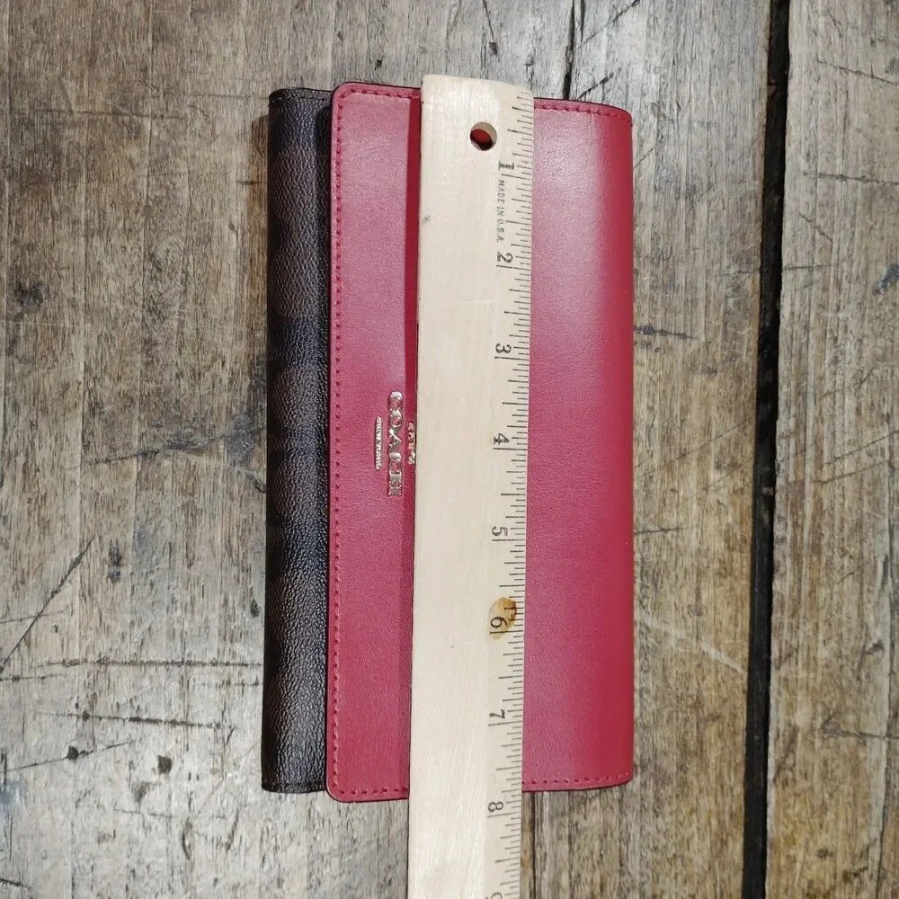 Coach Signature Slim Trifold Wallet Red Brown Black EXCELLENT CONDITION